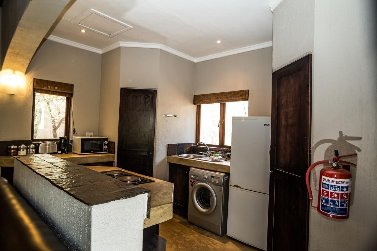 Hoedspruit Raptors Lodge N16 Екстер'єр фото