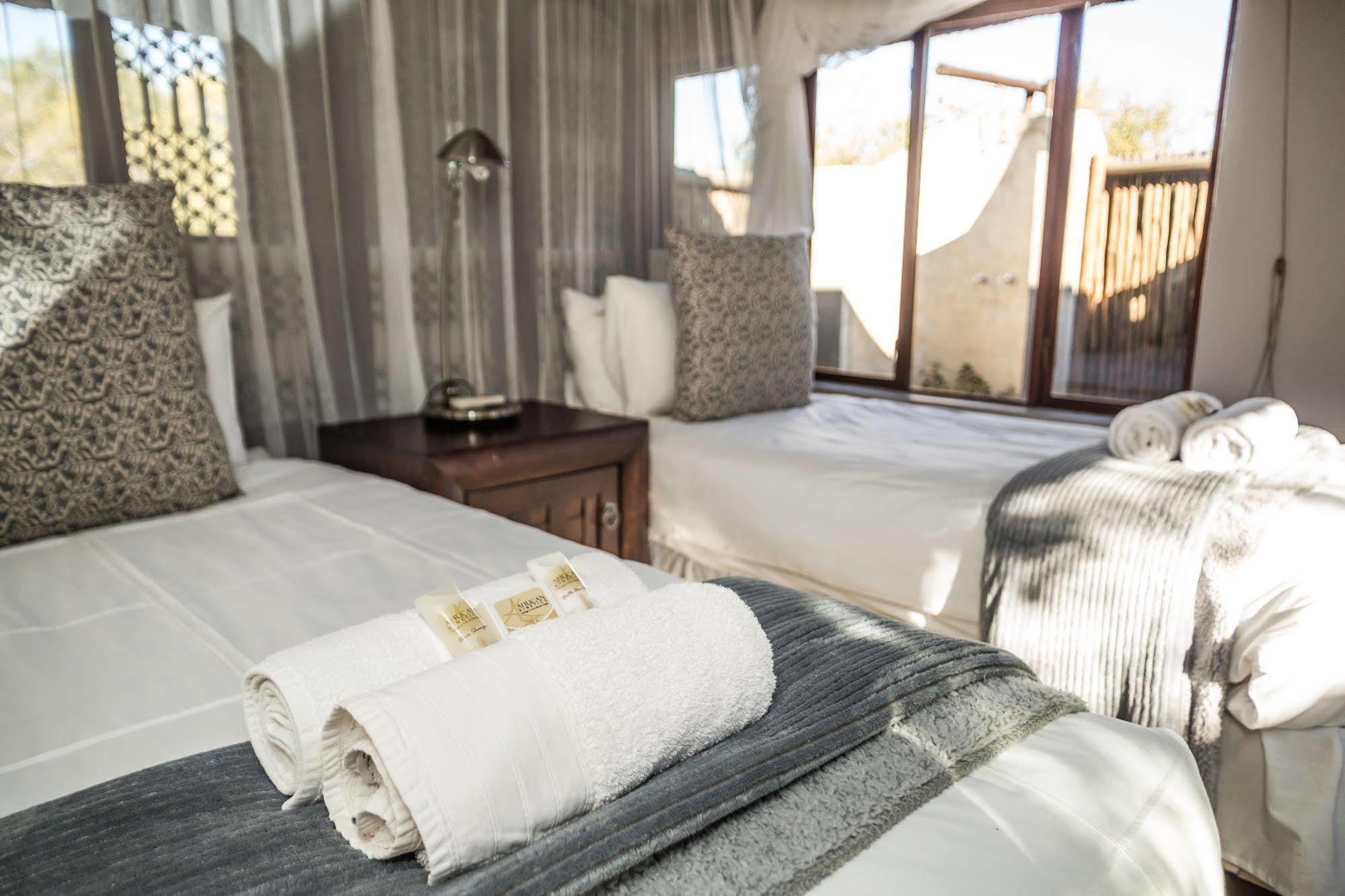 Hoedspruit Raptors Lodge N16 Екстер'єр фото