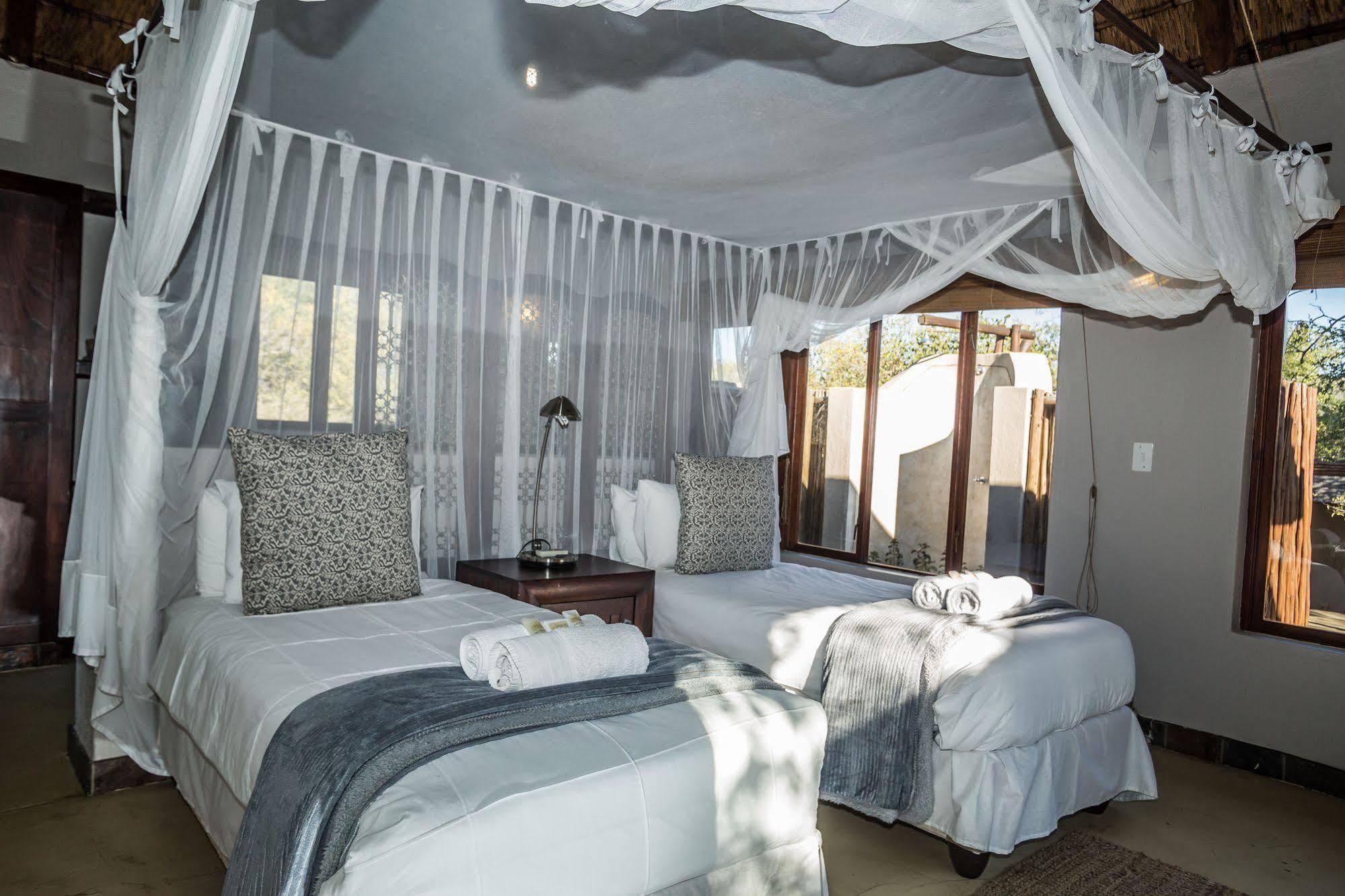 Hoedspruit Raptors Lodge N16 Екстер'єр фото