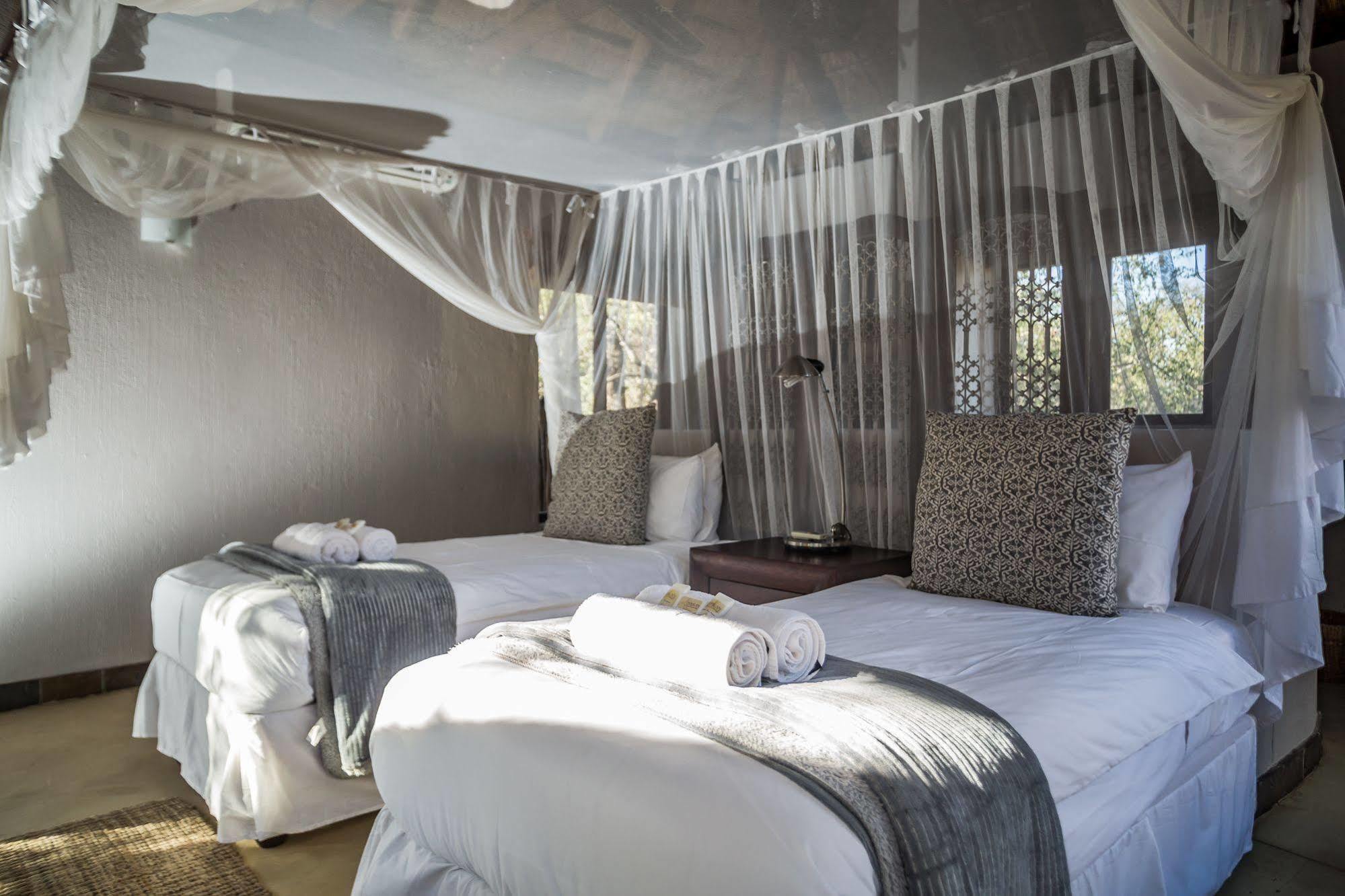 Hoedspruit Raptors Lodge N16 Екстер'єр фото